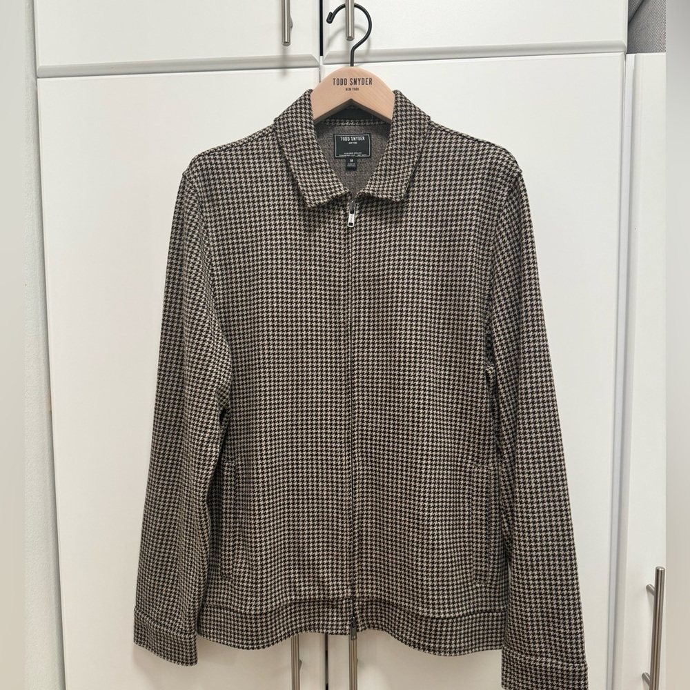 Todd Snyder Houndstooth Zip Up, Dark Wheat, size medium